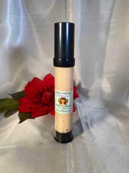 Organic Liquid Foundation in COOL LIGHT